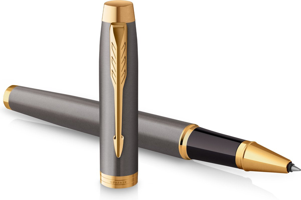 Parker im-rollerballpen | grijze lak met gouden details | fijne roestvrijstalen punt | zwarte inkt | geschenkverpakking