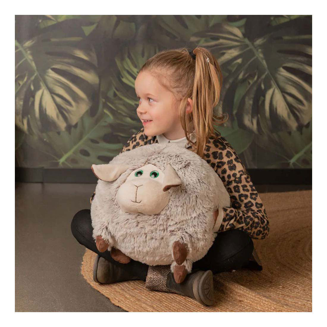 Noxxiez handwarmer knuffelkussen schaap