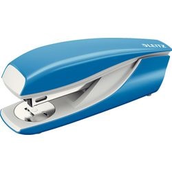 Leitz nietmachine nexxt 5502 blauw 30 vel 100 nietjes