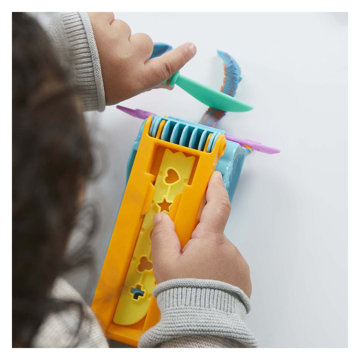 Play-doh fun factory start set speelset - boetseerklei - inclusief 3 potjes - knutselen voor kinderen