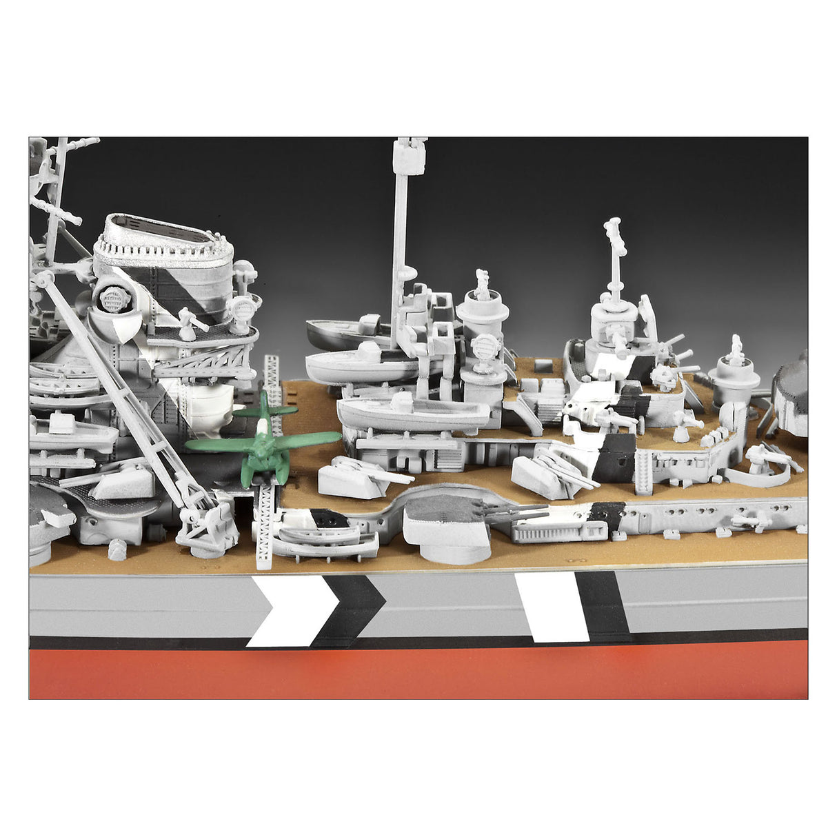 Revell slagschip bismarck - 1:700