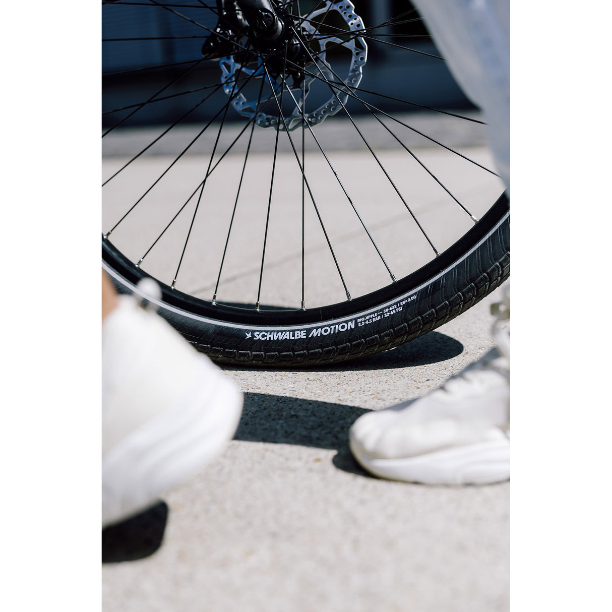 Schwalbe draadband motion big apple 50-622 +r zwart