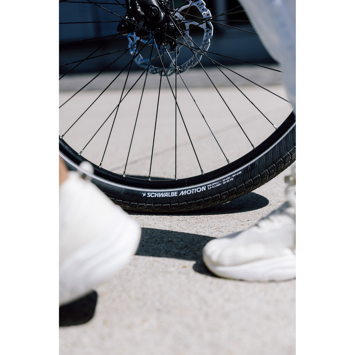 Schwalbe benelux b.v. schwalbe draadband motion big apple 55-622 +r zwart