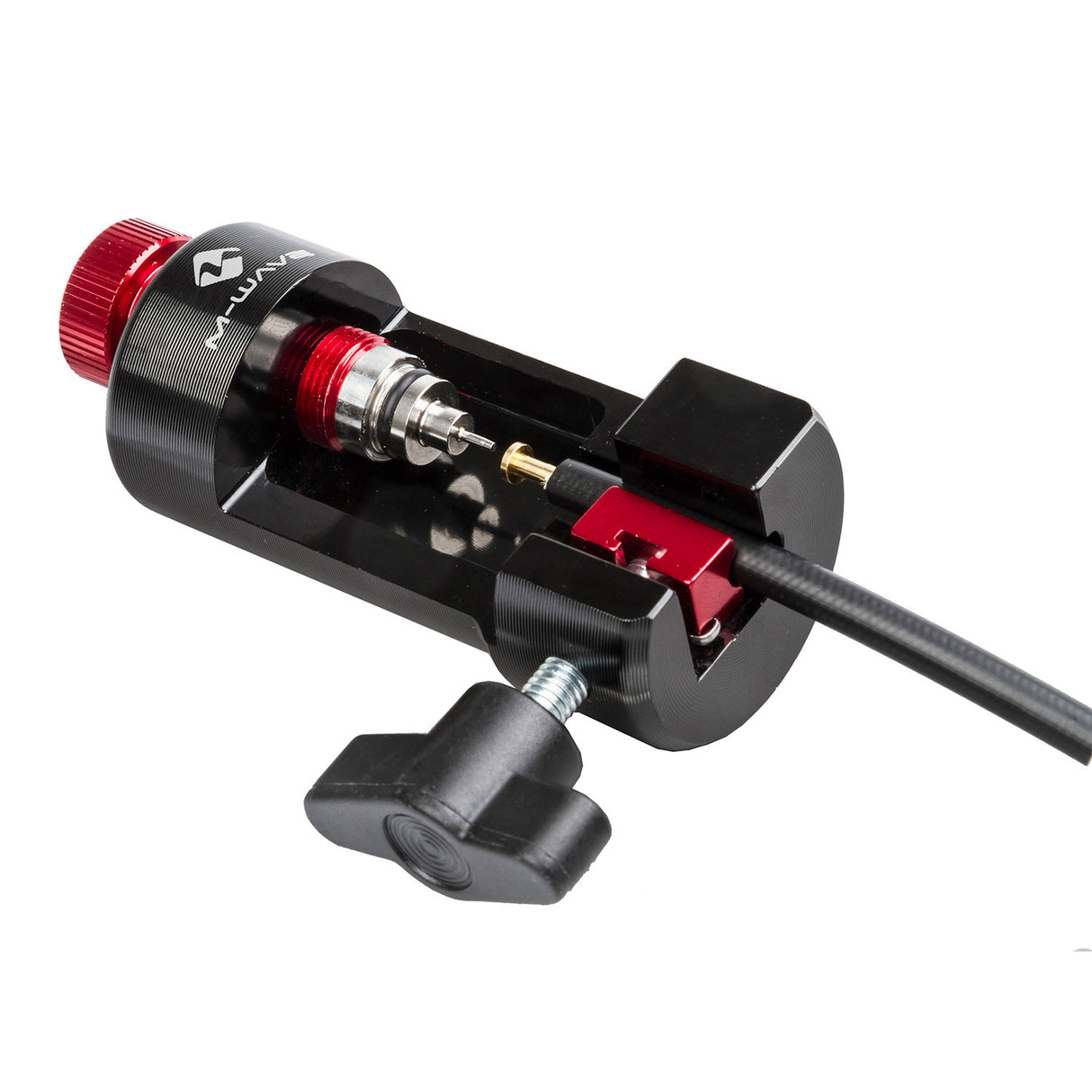 M-wave nippelpers voor hydraulische remleiding