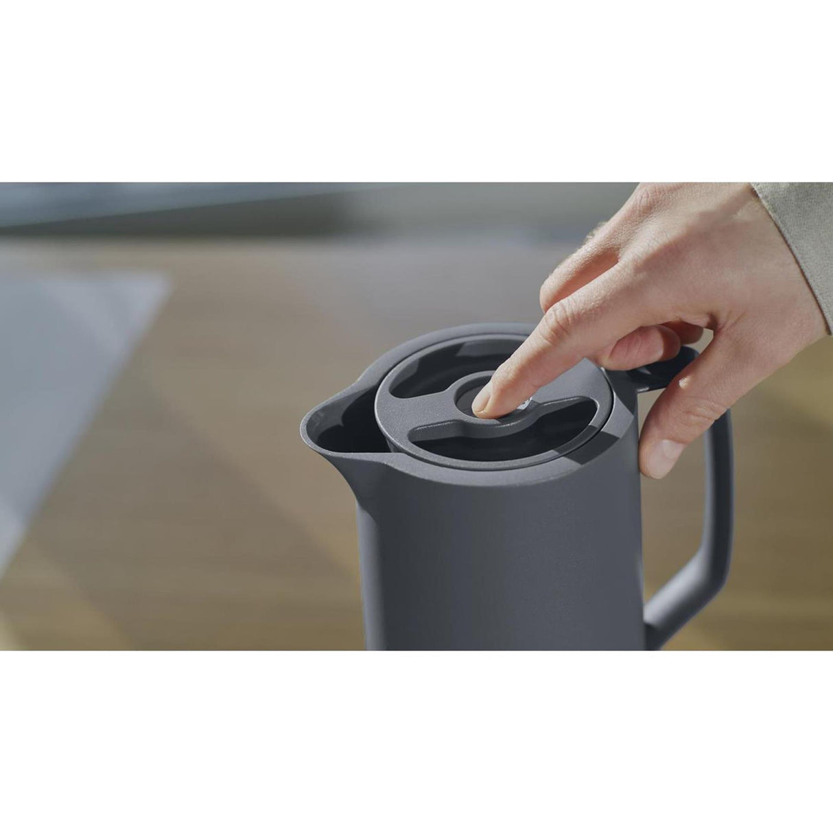Tefal motiva isoleerkan 1l grijs