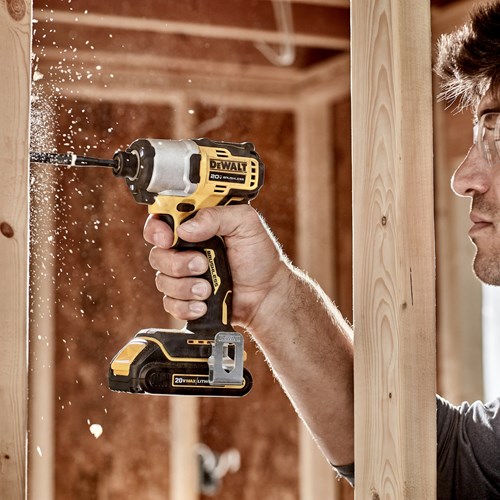 Dewalt dcf840nt accu slagschroevendraaier | 1 4 | 18v xr | excl. accu en lader | in tstak - dcf840nt-xj