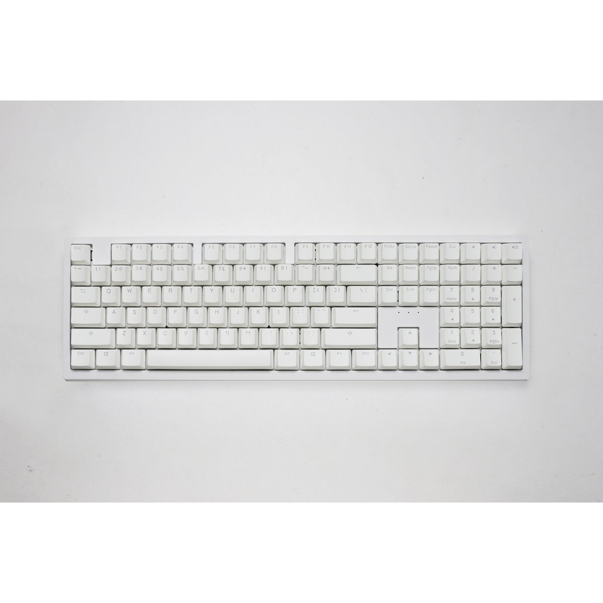 Ducky zero 6108 pure white rgb mechanisch gaming toetsenbord (wit, us lay-out (qwerty), cherry mx2a speed silver, 100%, rgb leds, double-shot pbt, hot swap, 2.4ghz | bluetooth | usb-c)