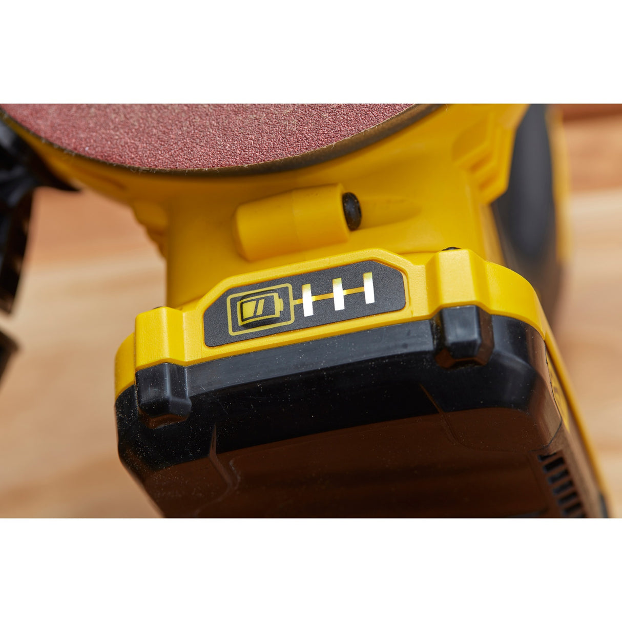 Stanley fatmax v20 18v excentrische schuurmachine (geel zwart, softbag, accu (2.0ah) en oplader (2a) inbegrepen)
