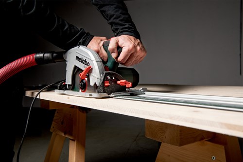 Metabo ks 66 fs cirkelzaag in doos | 66mm 1500w + geleiderail fs 160 - 691135000
