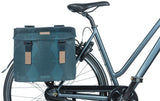 Basil Elegance dubbele fietstas, blauw, gerecycled PET, gevoerd, waterkerende sluiting, Universal Bridge, 40-49L