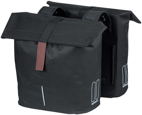 Basil City dubbele fietstas - waterafstotend polyester - zwart - Universal Bridge systeem - 28-32L