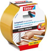 Tesa legtape extra sterk klevend - dubbelzijdig plakband voor het leggen van tapijt en pvc-bekleding - dubbelzijdig klevend - 10 m x 50 mm