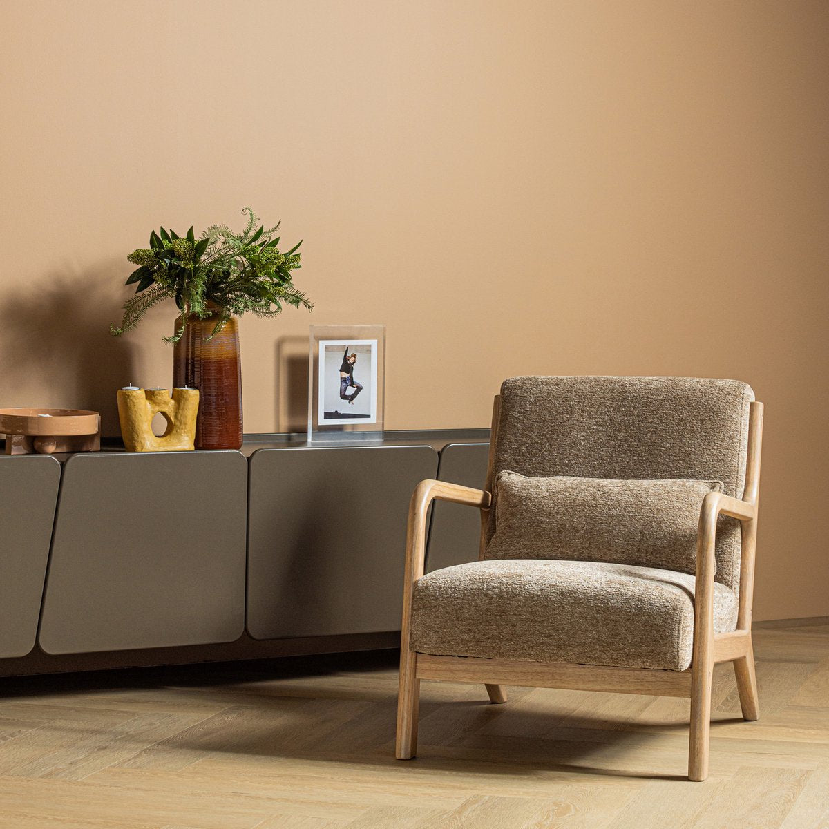 Woood mark fauteuil - chenille - zand - 75x67x82