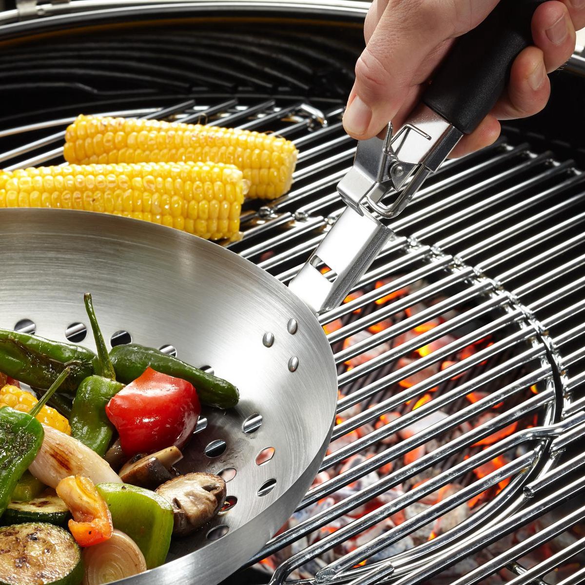 Gefu bbq wok - geperforeerde grillwok - rvs barbecuepan - ø 30 cm