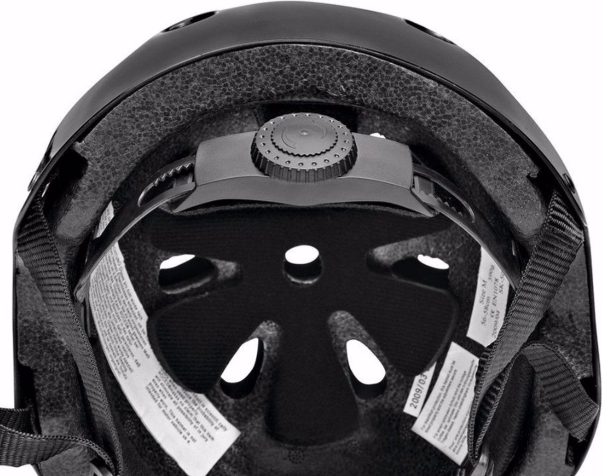 Roces – ce aggressive skatehelm – sterke ventilatie impactbescherming – zwart – maat 54-56cm (m)