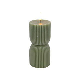 No brand led kaars ribbel zacht groen d7x15cm 2xaa excl.