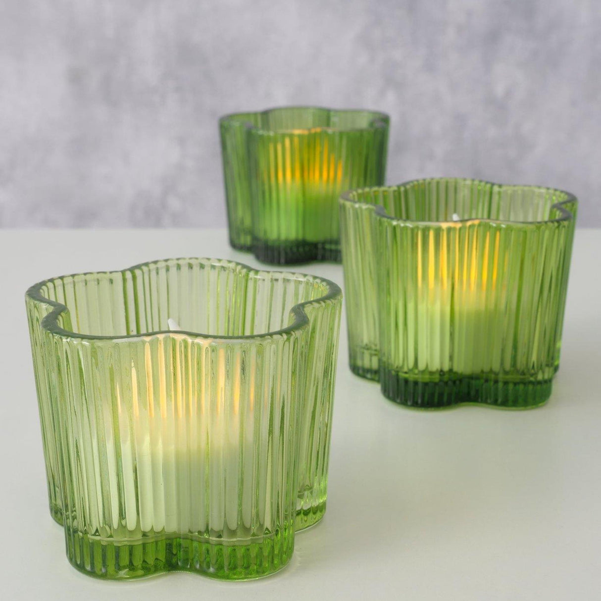 Boltze home waxinelichthouder groen glas ø7,8xh6cm