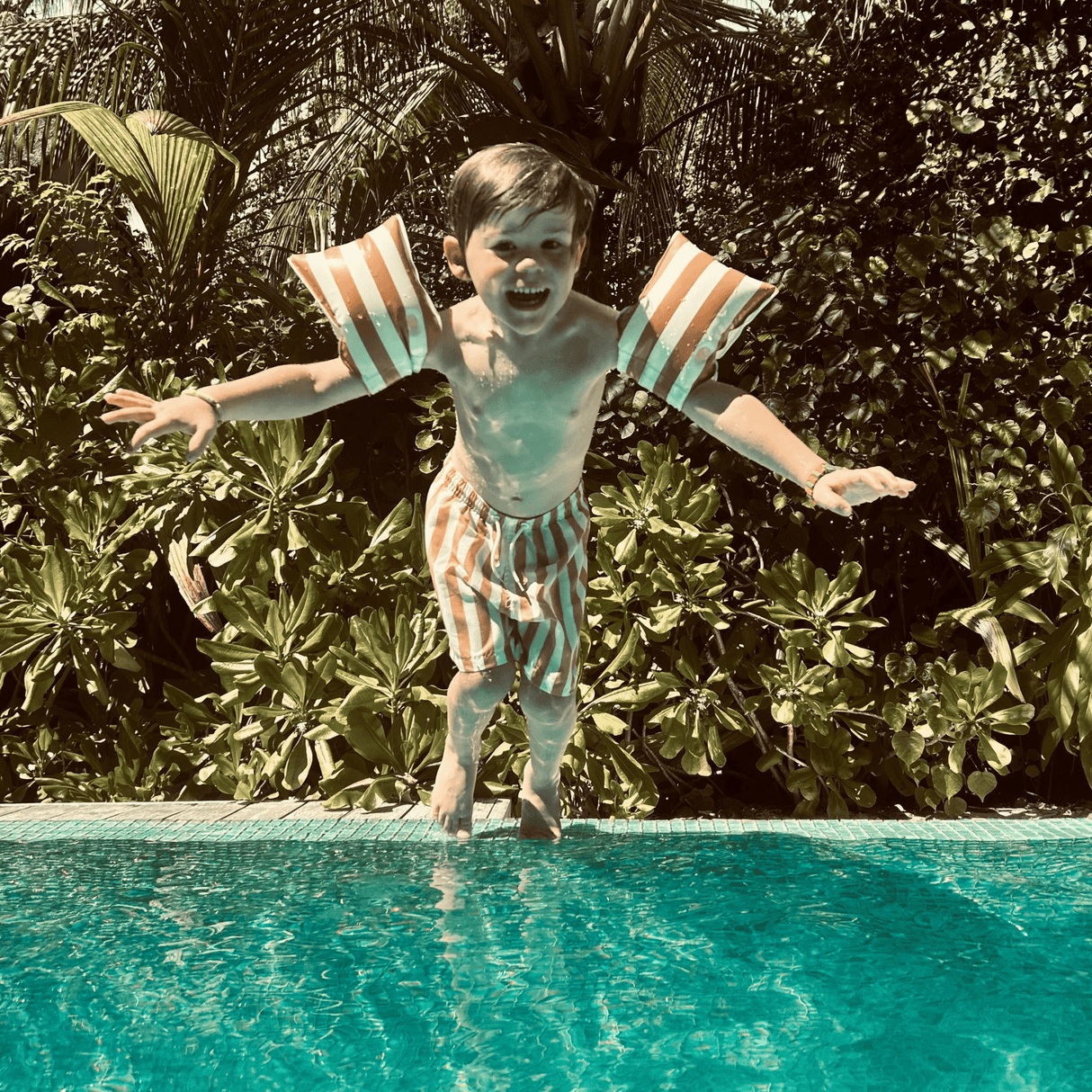 Flow | bruin witte zwembandjes 2-6 jaar