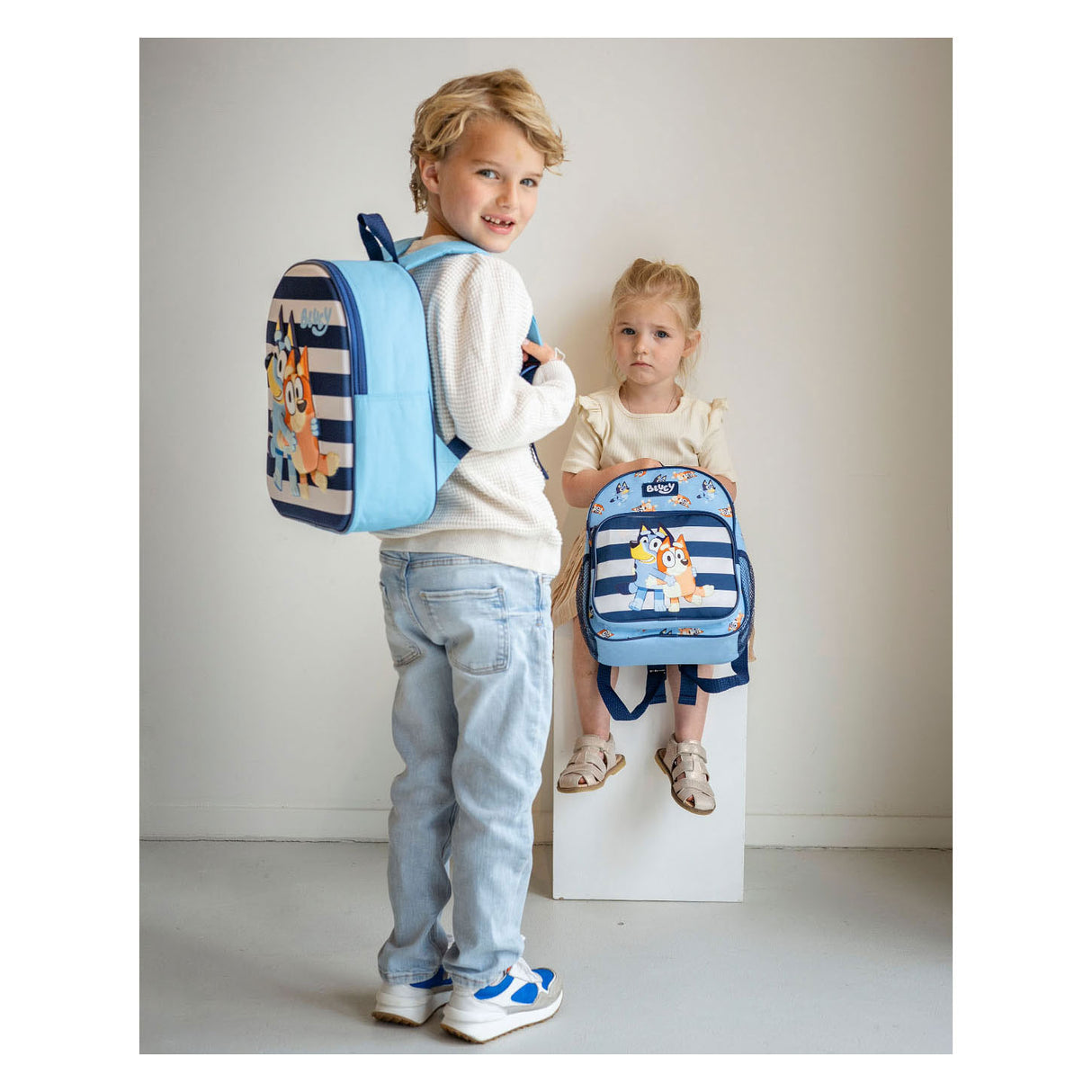 Vadobag rugzak bluey jump into fun