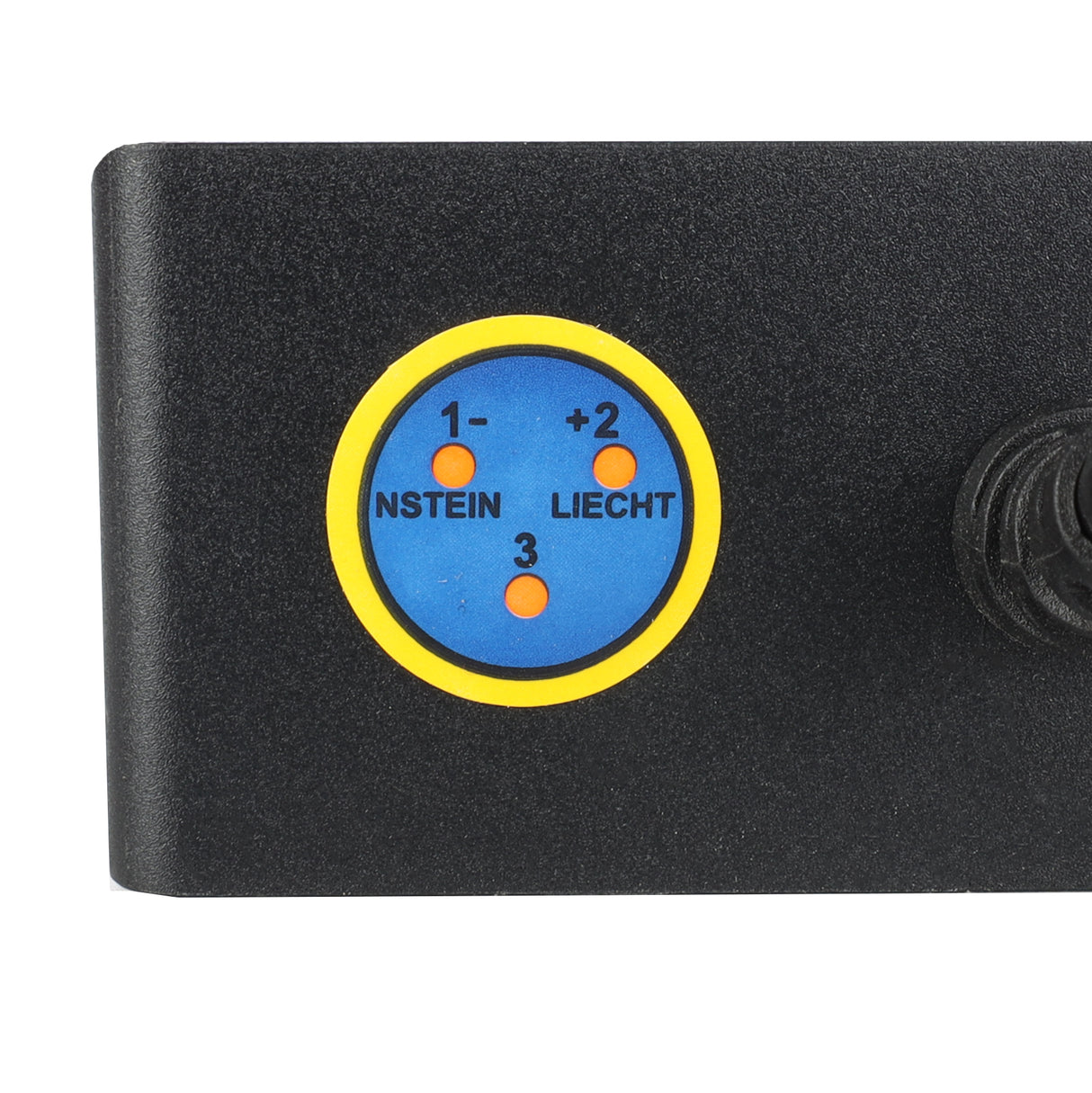 Falcon eyes voeding sp-ac16.8-10a 3 pin