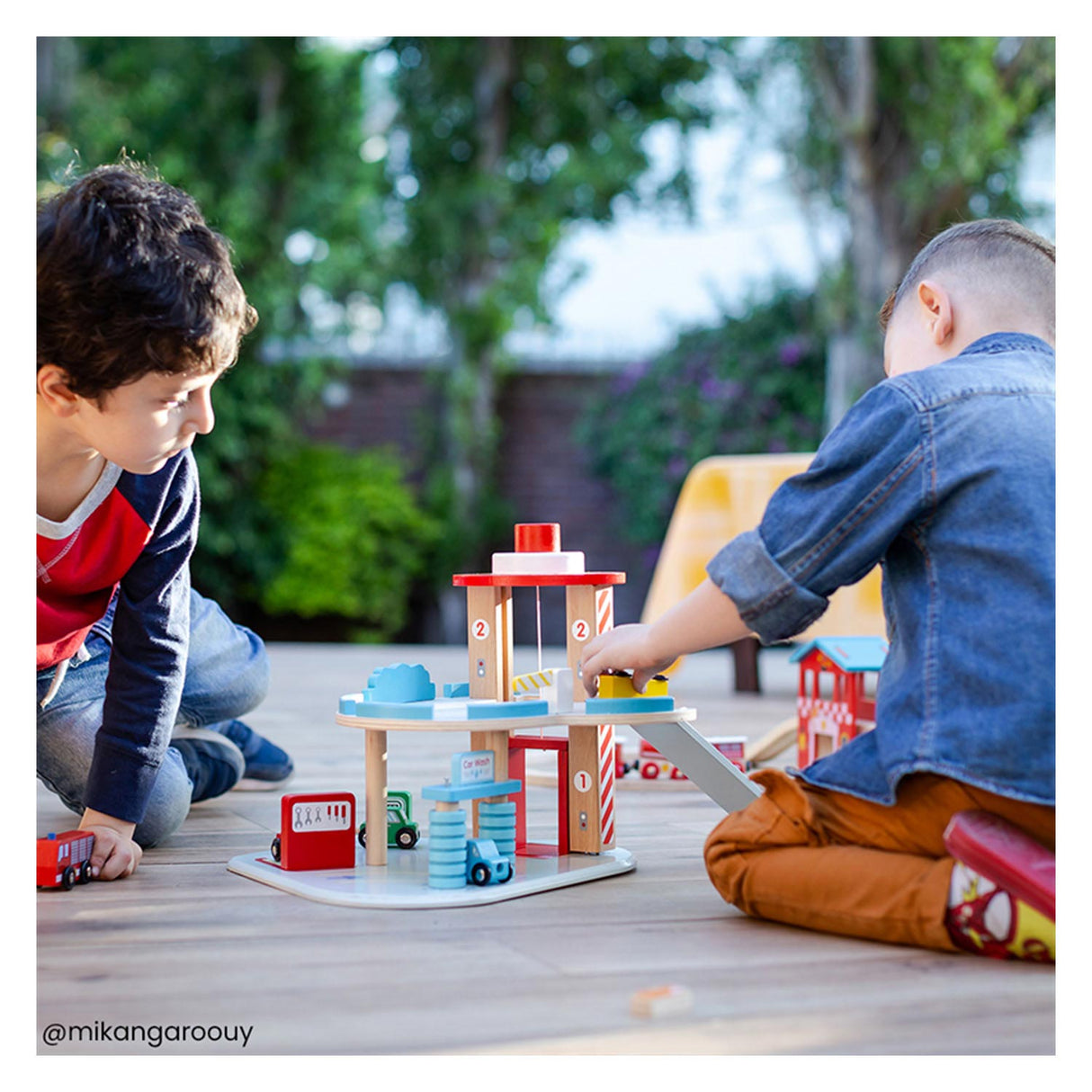 Bigjigs Houten Garage met Wasstraat