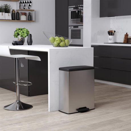 Curver decobin pedaalemmer 65l zilver metallic