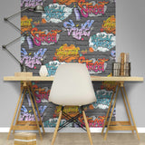 DUTCH WALLCOVERINGS DUTCH WALLCOVERINGS Behang graffiti meerkleurig L179-01