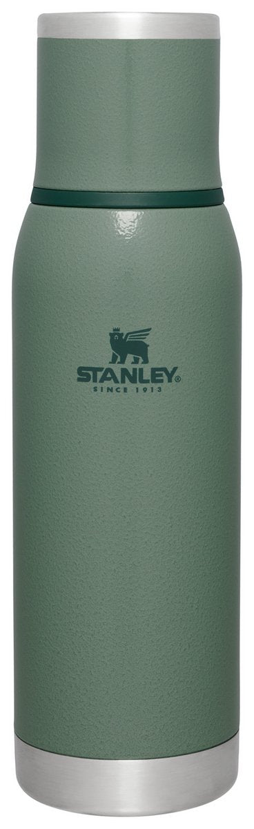 Stanley adventure to-go thermosfles 750 ml - 20 uur warm - 25 uur koud - lekvrij - geïsoleerd deksel - bpa-vrij - doorschenkstop om gecontroleerd te schenken - hammertone green
