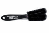 Muc-off two-prong brush spaken borstel