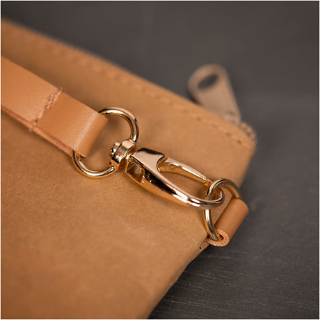 Creativ company http: www.cchobby.nl faux-leather-clutch-h-18-cm-l-21-cm-350-gr-lichtbruin-1-stuk