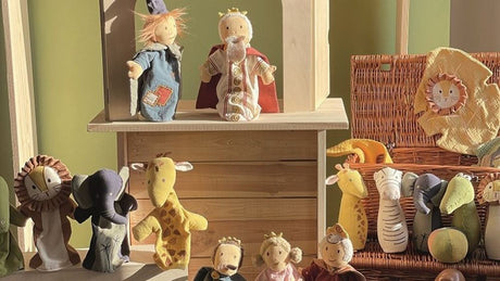 Egmont handpop koningin. 29x17x6 cm. 0+