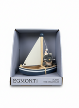Egmont malo de kat in een boot. 18x18x8