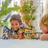 Lego LEGO Friends 42620 Olly en Paisleys Huizen