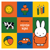 Centraal boekhuis nijntje kijkt
