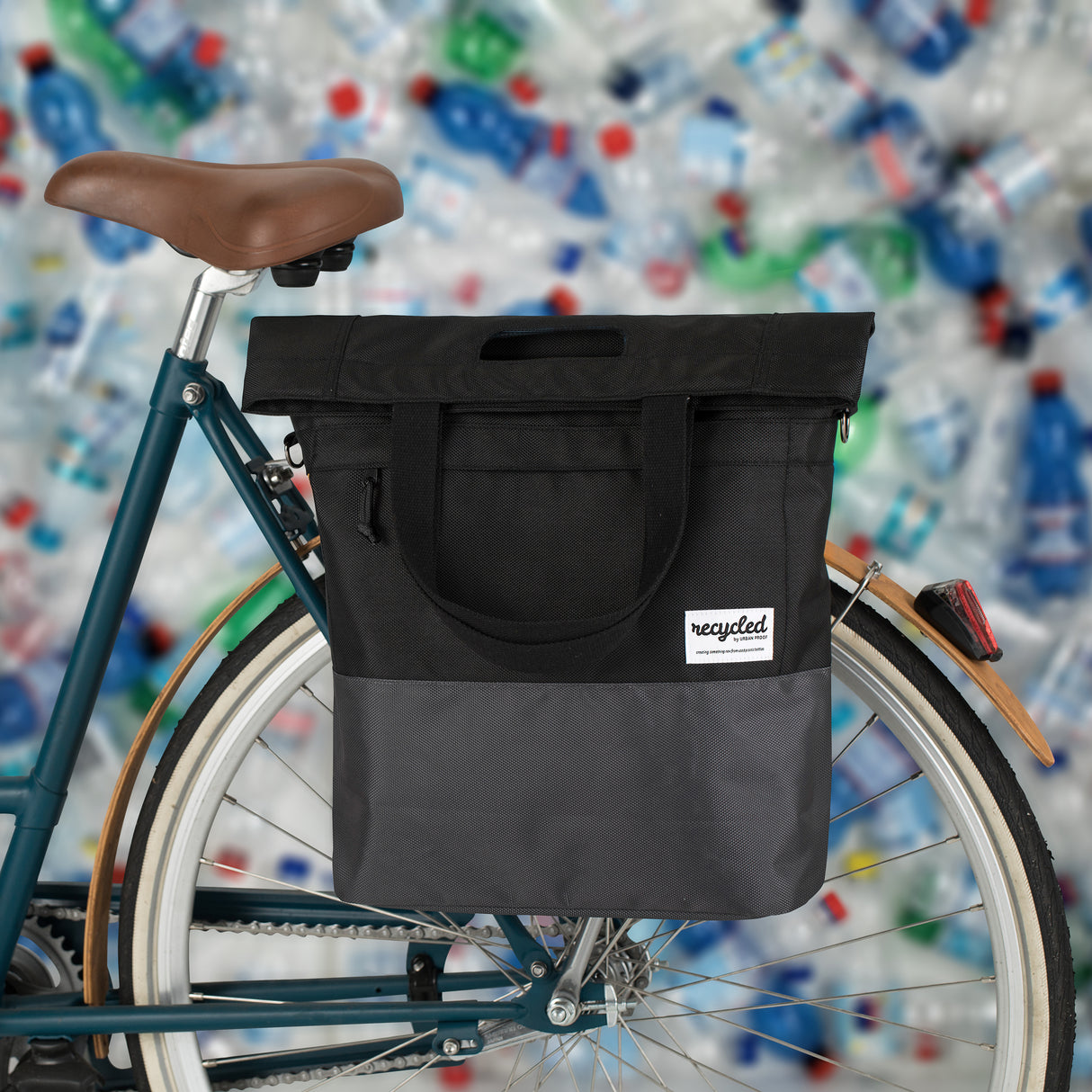 Urban Proof fietsshopper Recycled zwart grijs