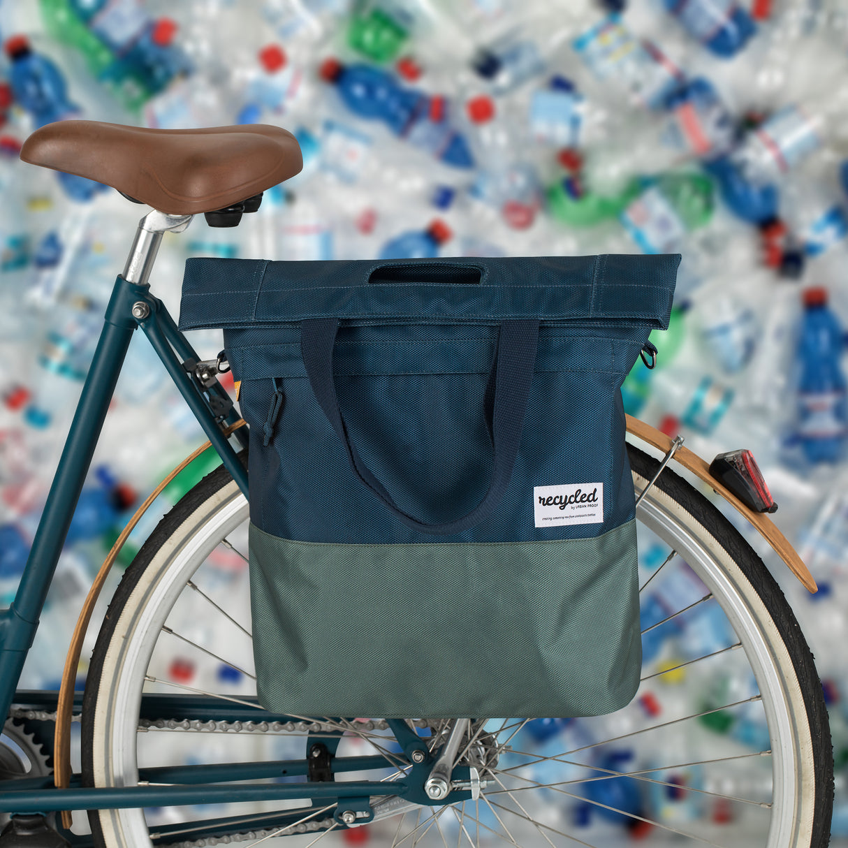 UrbanProof Urban Proof fietsshopper blauw-groen 20L