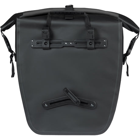 Basil enkele fietstas rivo l tarpaulin mik 25-31l 14 x 28 x 43 cm - zwart