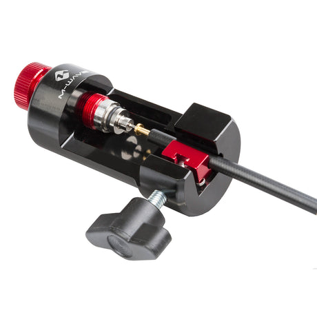 M-wave nippelpers voor hydraulische remleiding