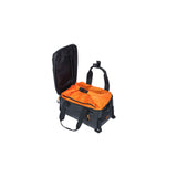 Basil Miles Bagagedragertas - sportieve fietstas voor heren en dames - zwart oranje - waterdicht - 7 liter