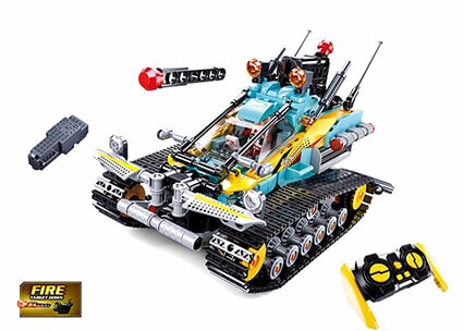 Sluban scorpio scout car r c (m38-b1021)
