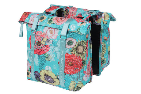 Basil Bloom Field dubbele fietstas - waterdicht, gerecycled PET - 28-35L - sky blue