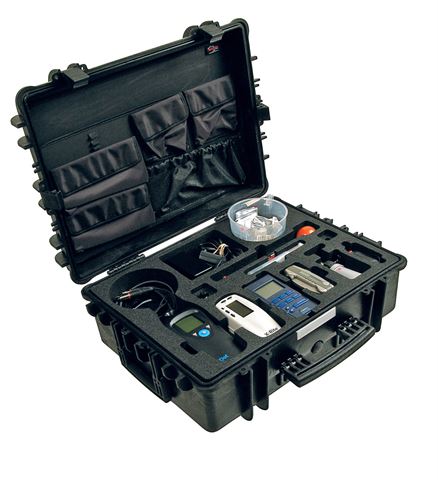 Explorer Cases 4820HL Koffer Zwart met Plukschuim