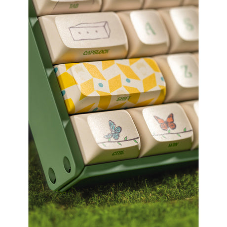 Iqunix f97 floral date rgb mechanisch gaming toetsenbord (groen, us lay-out (qwerty), gateron red, 96%, rgb leds, hot-swappable, pbt, 2.4ghz | bluetooth 5.1 | usb-c)