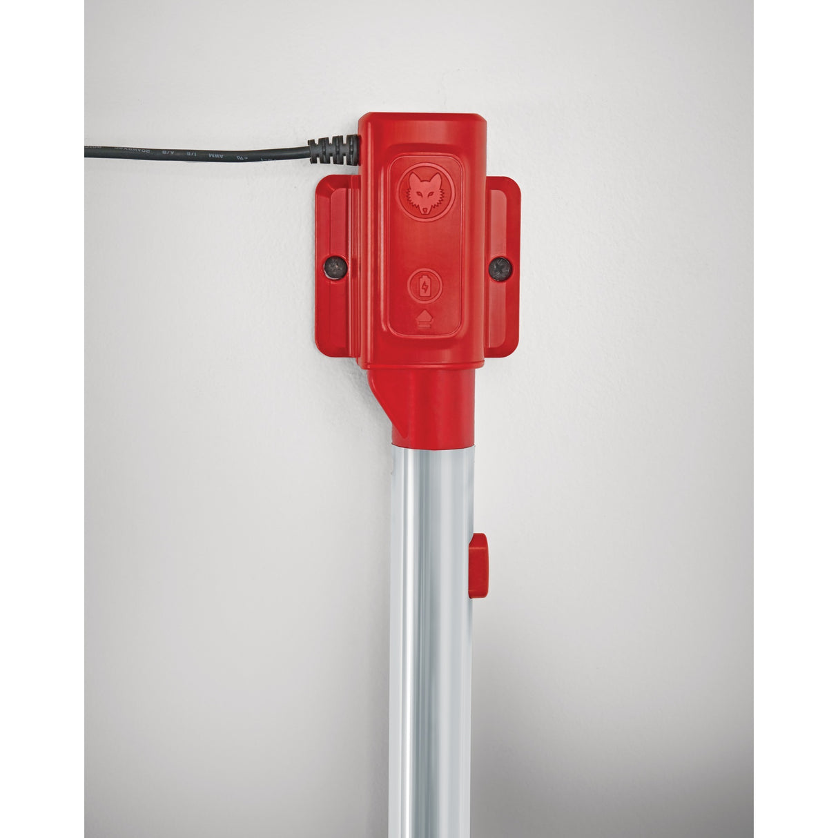 Wolf-garten qc 25 em e-multi-star wandlaadstation oplaadstation (rood)