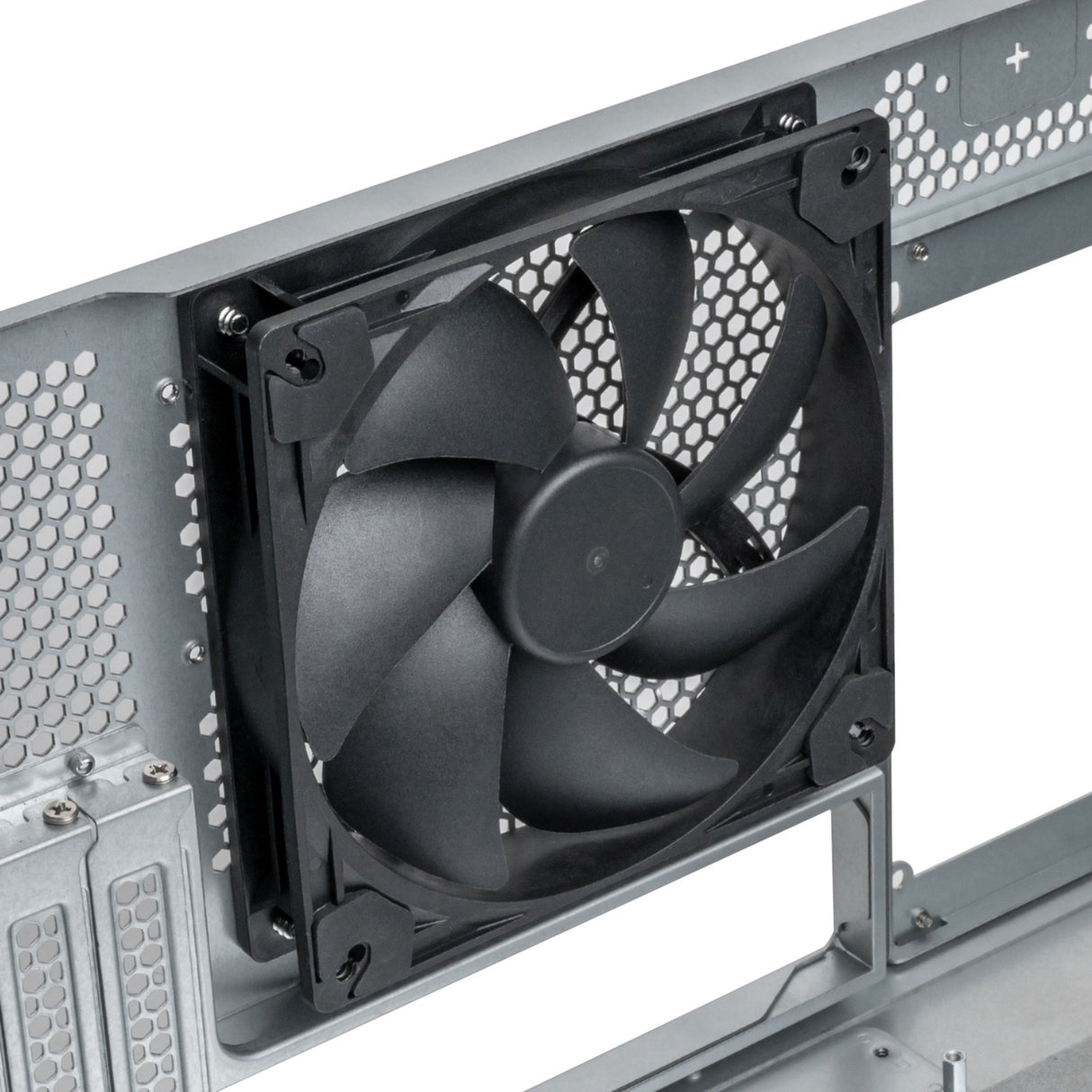 Silverstone rm52 server behuizing (zwart | 2x usb-a | 1x usb-c)
