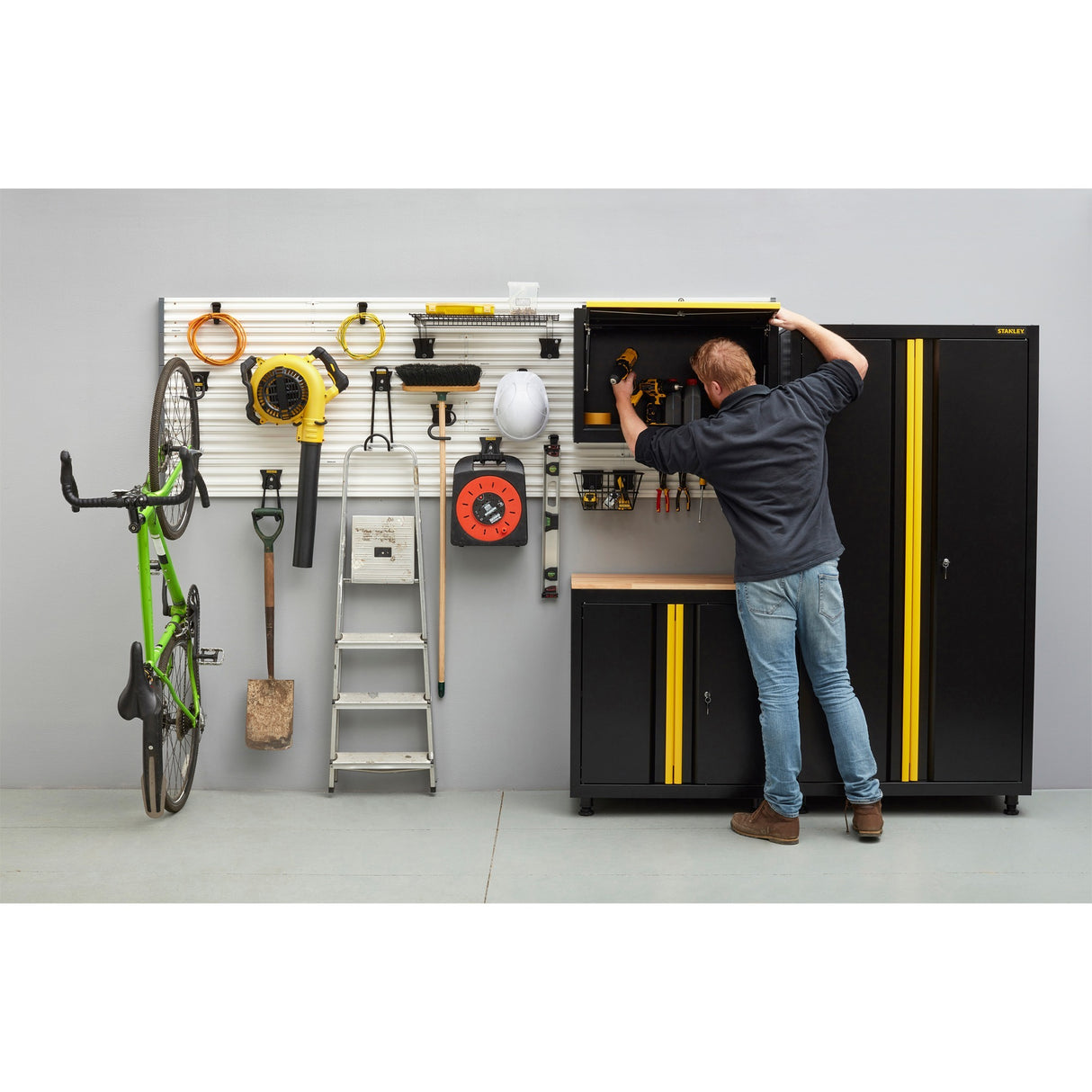 Stanley track wall® fietshaak verticaal