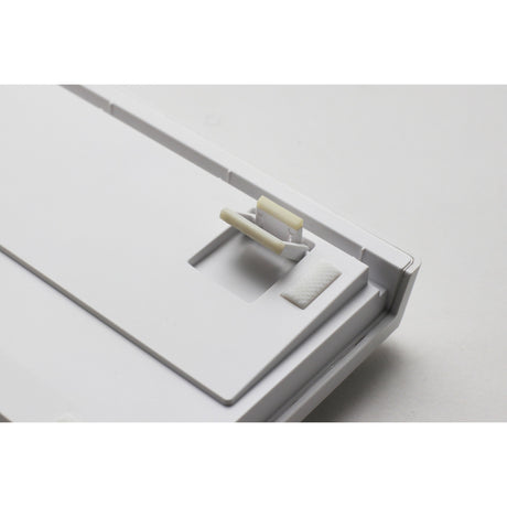 Ducky zero 6108 pure white rgb mechanisch gaming toetsenbord (wit, us lay-out (qwerty), cherry mx2a speed silver, 100%, rgb leds, double-shot pbt, hot swap, 2.4ghz | bluetooth | usb-c)