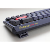 Ducky one 3 cosmic blue sf rgb mechanisch toetsenbord (donkerblauw, us lay-out (qwerty), cherry mx red, 65%, rgb leds, double-shot pbt, hot-swappable, quack mechanics)