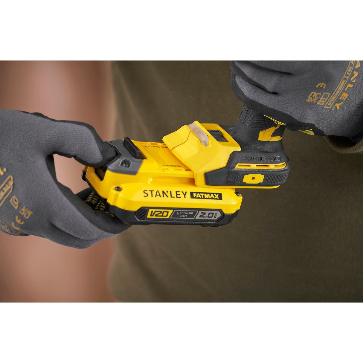 Stanley fatmax v20 18v borstelloze slagschroevendraaier (geel zwart, accu en oplader niet inbegrepen)