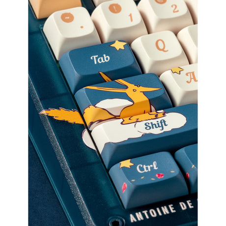 Iqunix zx75 sky encounter wireless mechanical keyboard (blauw, us lay-out (qwerty), iqunix little prince, 75%, rgb leds, hot-swappable, double-shot pbt, 2.4ghz | bluetooth 5.1 | usb-c)